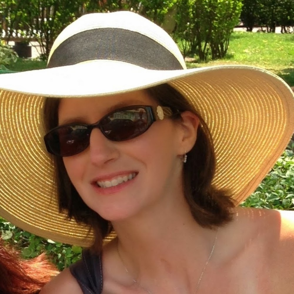 Meet your Posher, Casey